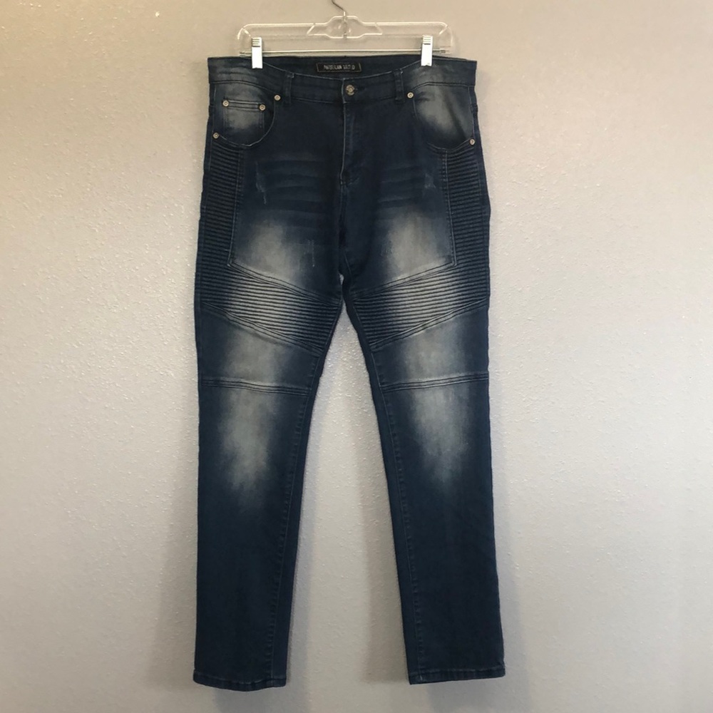 American Breed jeans women’s 36 unique distressed destroyed jeans stonewash EUC